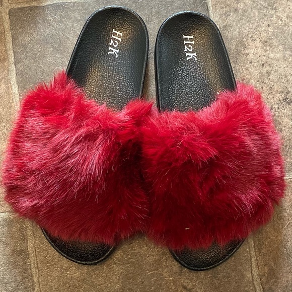 Burgundy Fur Slides - Picture 2 of 2